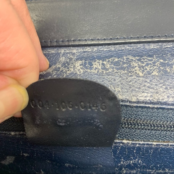 GUCCI AUTHENTIC VINTAGE MONOGRAMMED - Picture 4 of 8